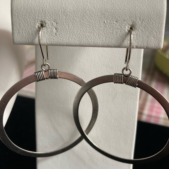 925 SS Necklace & Earrings 17” + 2” drop - Picture 4 of 5